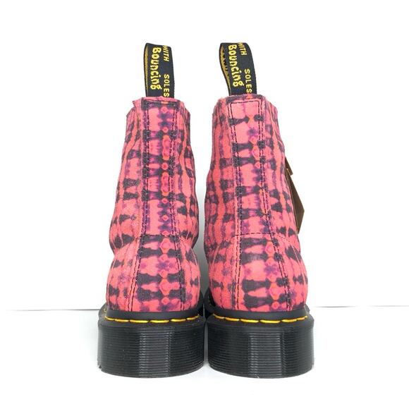 NWT Dr Martens Purple Tie Dye 1460 Lace Up Ankle Boots Women’s 7 Shoes - Picture 8 of 13